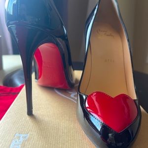 New with original box and bags, 37.5